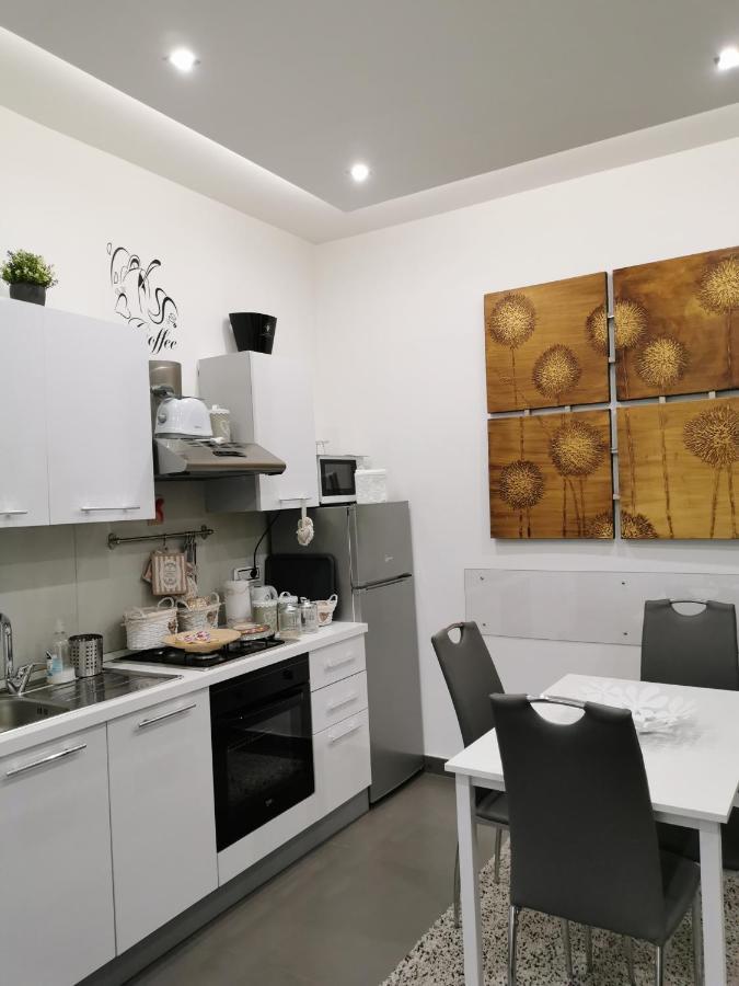 Residenza Napoli Centrale Zewnętrze zdjęcie